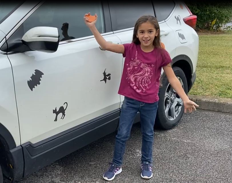 Craft With Gabby - Decorating a Vehicle for Halloween
